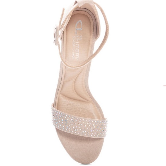 Donating 11/20/23 Make offer - Picture 2 of 8